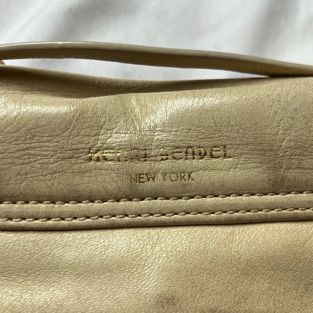 Henri Bendel Purse, Henri Bendel Cream Crossbody, Cream Bag - Picture 4 of 7